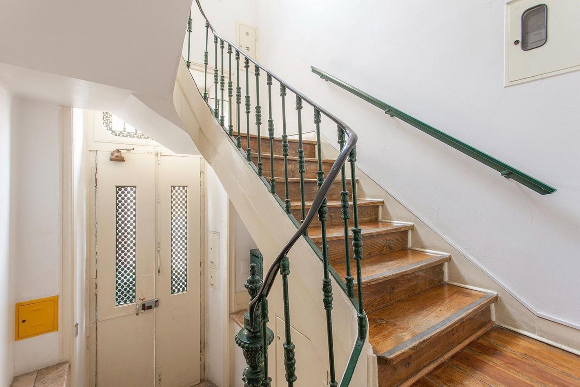 Apartment 3 Bedroom With Trrace Lissabon